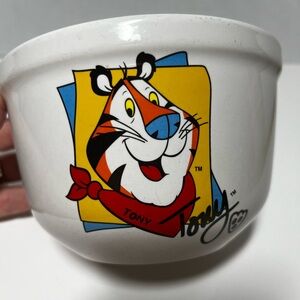 Vintage 2001 Kellogg's Frosted Flakes Tony The Tiger Bowl